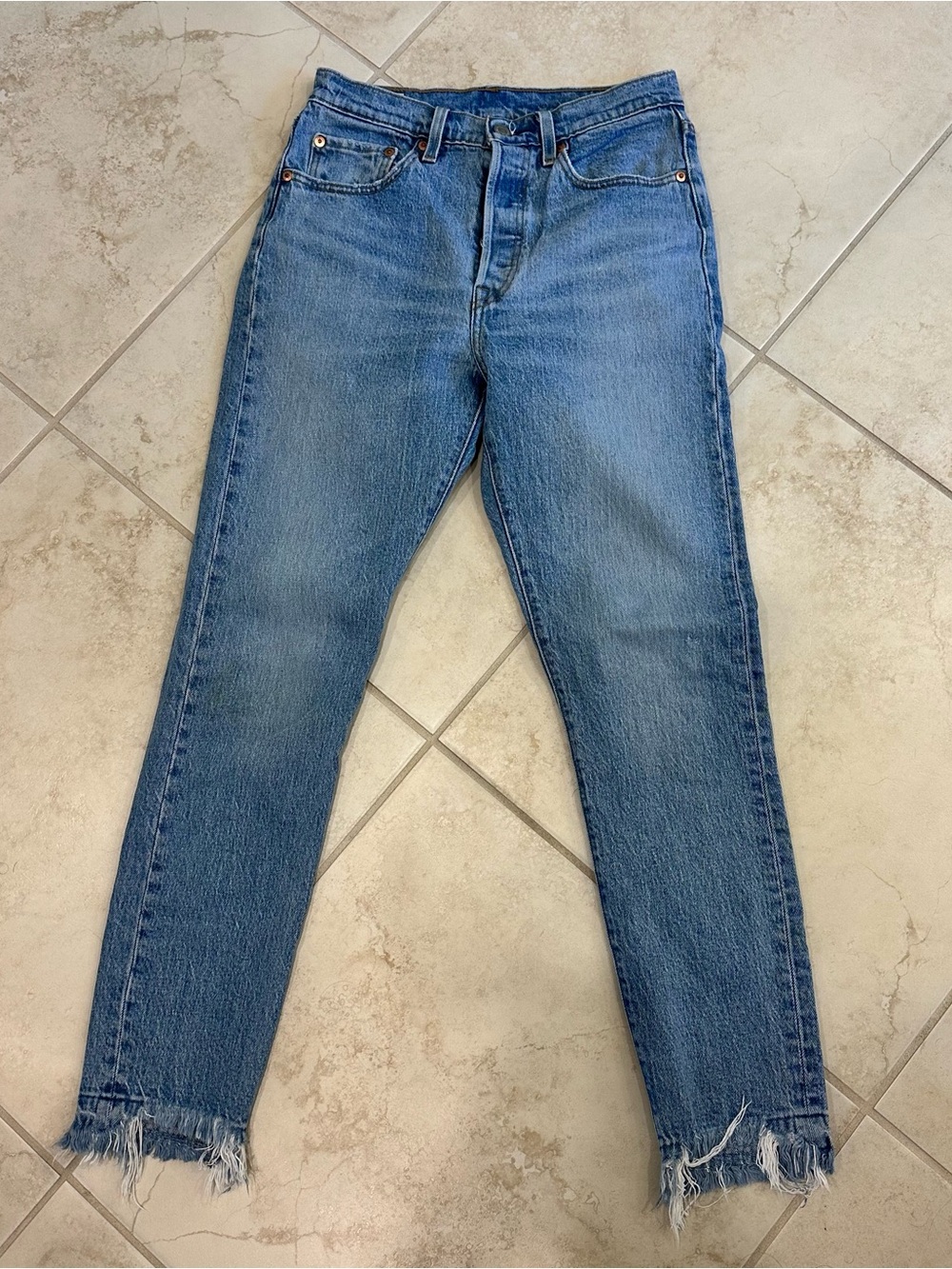Levi's Medium Blue Ankle Crop Jeans with Frayed Hem